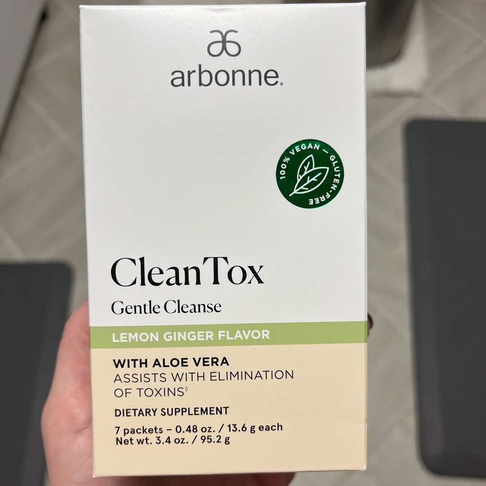 NWT Arbonne CleanTox Gentle Cleanse